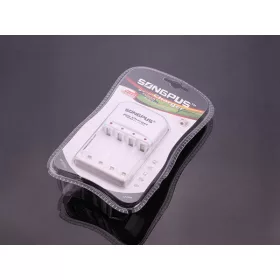 Akkumulátortöltő, 4 hellyel, túltöltés védelemmel