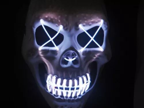 Világító LED-es maszk - 17x26cm