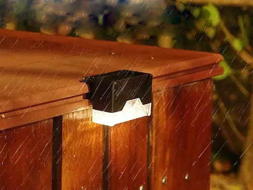 Napelemes LED kerti lámpa lépcsőre teraszra vagy kerítésre - 4db