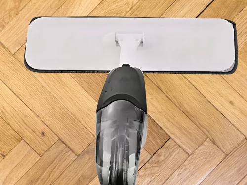 Lapos felmosó tartállyal és cserélhető mikroszálas párnával - 350ml