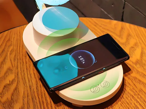 RGB LED éjszakai lámpa vezeték nélküli töltővel és bluetooth hangszóróval