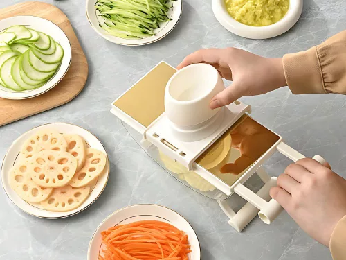 Konyhai szeletelő gyalú 6 pengével