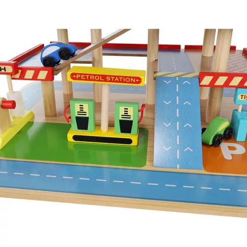 Fából készült játék parkológarázs