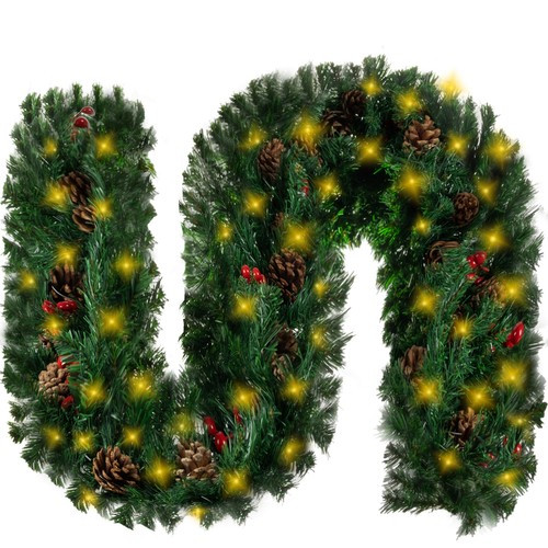 Műfenyő girland LED fényekkel - 270cm