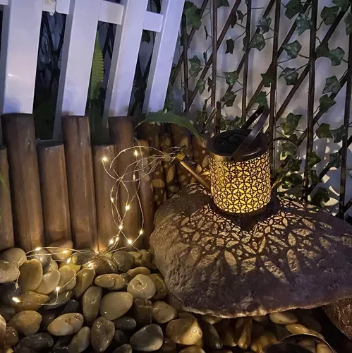 Gardlov napelemes locsoló kanna formájú LED lámpa leszúrható akasztóval - 81,5x23x10cm
