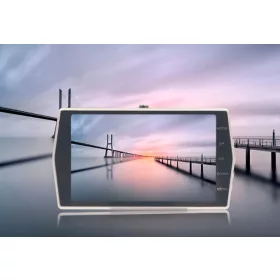 V5 autóskamera kettős objektívvel és HD kijelzővel