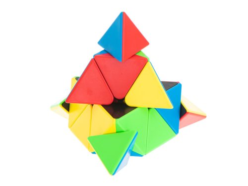 Puzzle kocka játék PYRAMINX MoYu