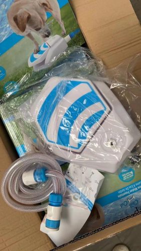 Kutya kerti itató és játék szökőkút