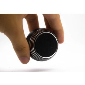 Vezeték nélküli bluetooth hangszóró - kicsi