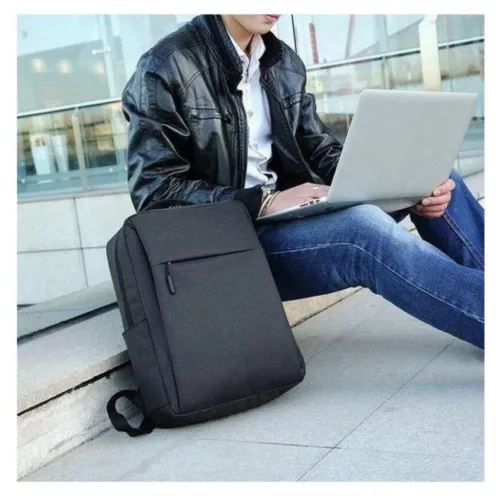 Lopásbiztos vízálló hátizsák USB porttal - 20l