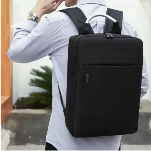 Lopásbiztos vízálló hátizsák USB porttal - 20l